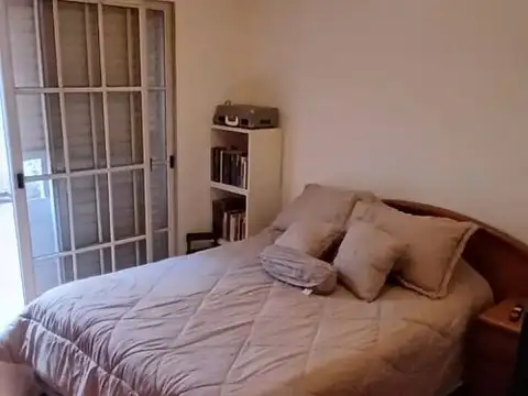 Depto Tipo Casa 2 ambientes con 1 baño