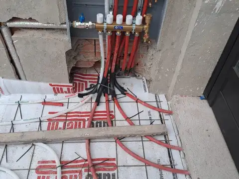 Casa 3 ambientes con 1 baño