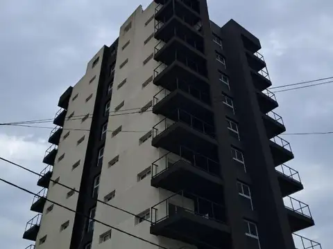 Vendo depto con cochera a estrenar! Leon Guruciaga 287