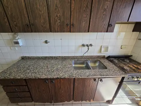 Departamento 4 ambientes con 1 baño