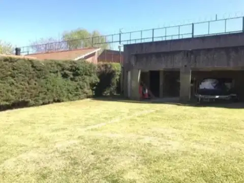 Terreno en Venta en Countries y Barrios Cerrados en Quilmes, USD 249.000