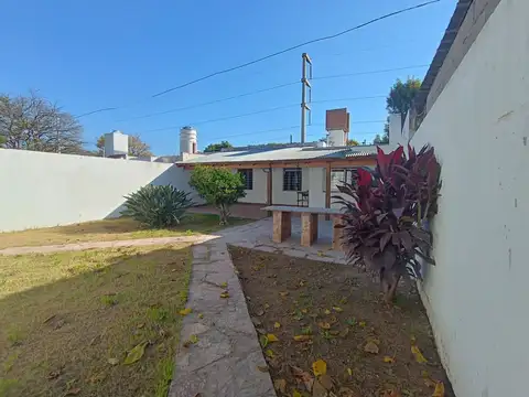 Casa en Alquiler en Granadero Pringles, $ 950.000