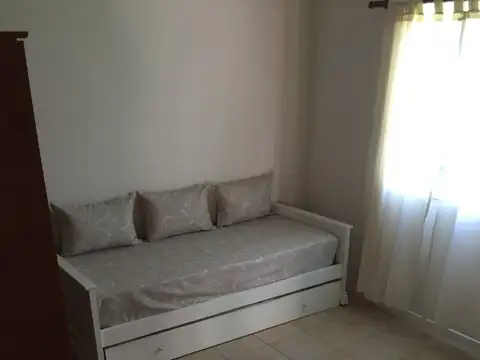 Av L J Quinteros 1500