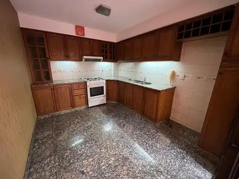 Depto Tipo Casa en Venta de 3 ambientes