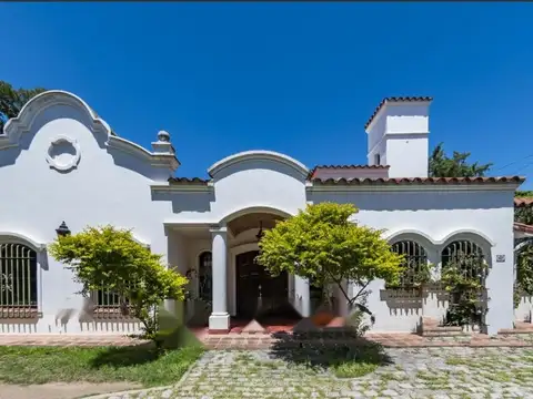 VENTA CASA + LOFT 4 DORMITORIOS VILLA BELGRANO CBA