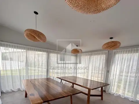 Departamento en Venta en Arguello, USD 175.000