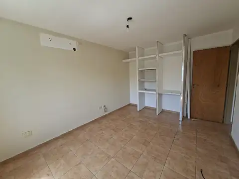 3 AMB - CON COCHERA - PATIO - SIN EXPENSAS