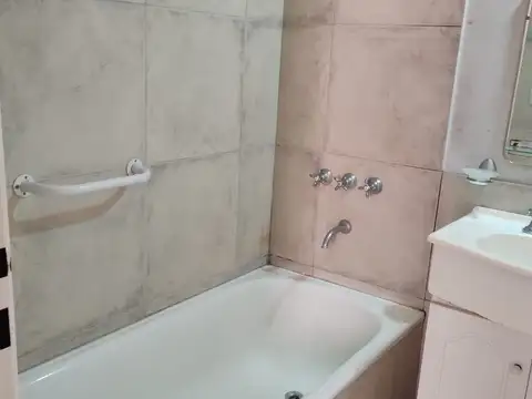 Departamento en Venta en Pilar Centro, USD 82.000