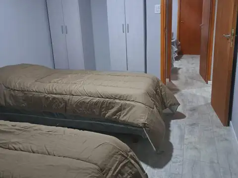 Depto Tipo Casa 3 ambientes con 2 baños