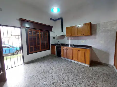 Depto en Alquiler - Sobre Avda Alcorta.