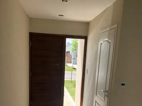 Casa en Venta en Vila Marina, USD 330.000