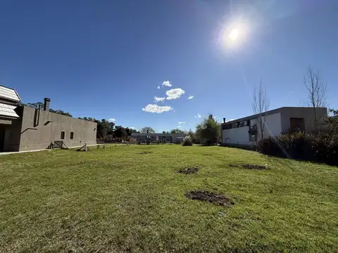 LOTE EN GRAND BELL - BARRIO PRIVADO CITY BELL  - 990 MTS