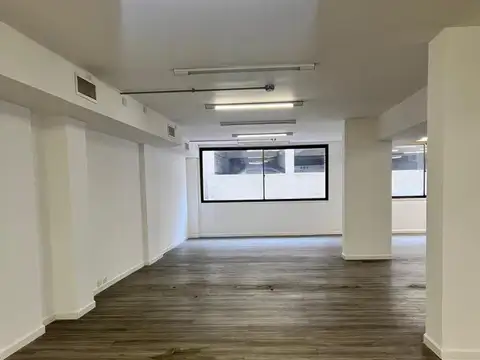 Alsina 700
