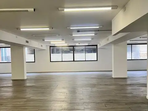 OFICINA EDIFICIO CORPORATIVO 271 M2 UF 67/68
