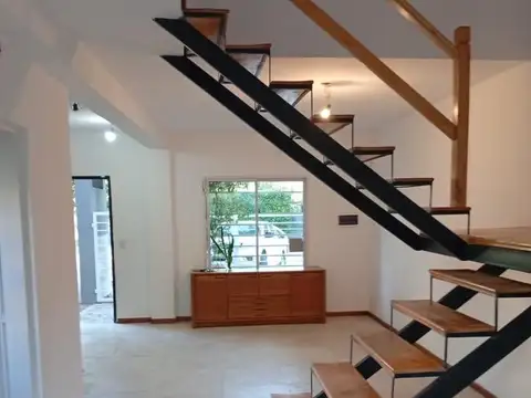 Depto Tipo Casa en Venta en Ituzaingo, USD 119.000