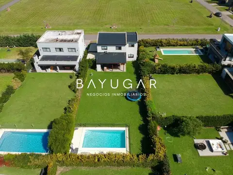 Venta - Casa en El Aljibe 4 Dormitorios Con Pileta- Manzanares - Pilar