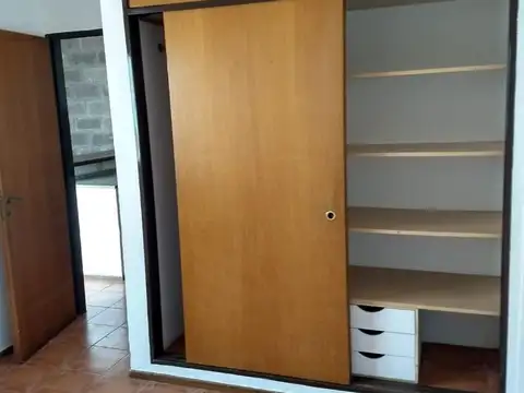 Casa en Alquiler en Mataderos, $ 850.000