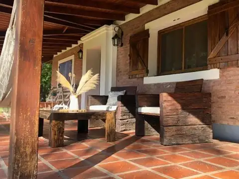 Quinta en Venta en Mercedes, USD 220.000