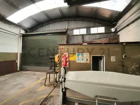 ALQUILER GALPÓN EN ZONA INDUSTRIAL
