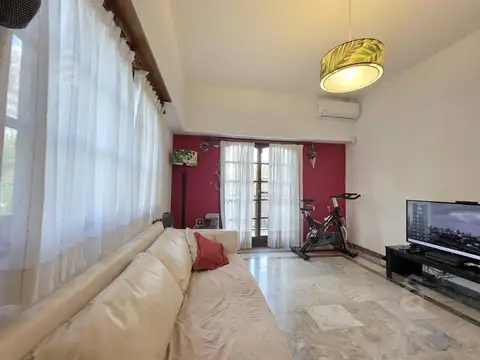 Depto Tipo Casa en Venta al Oeste