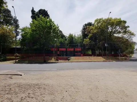 Terreno en Venta 40  mts Fondo