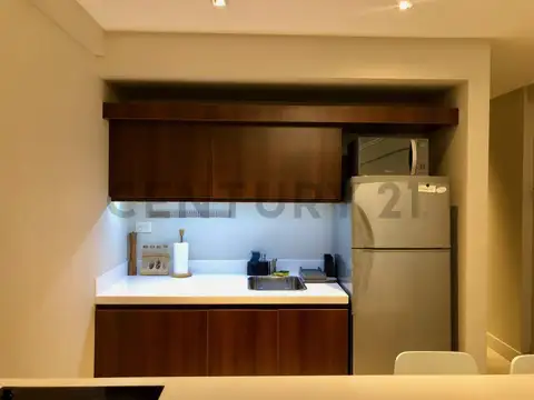 La Pampa 700, Piso 0