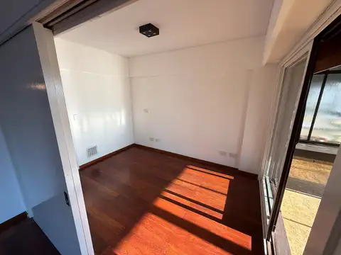 Departamento en Alquiler en Vicente Lopez Vias / Maipu, USD 2.600