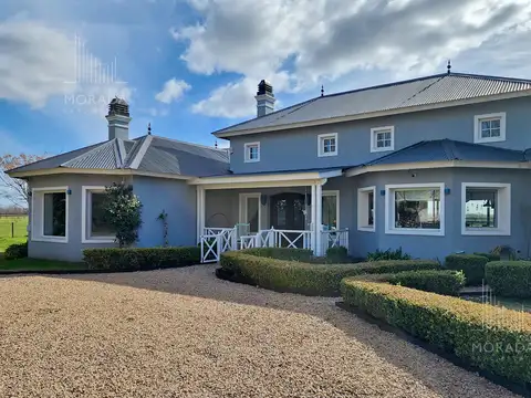 VENTA Casa 7 ambientes en El Malacate
