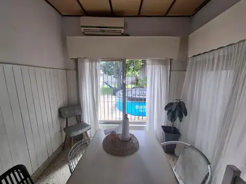 VENTA CASA 3 AMBIENTES COCHERA APTA CRÉDITO VARELA