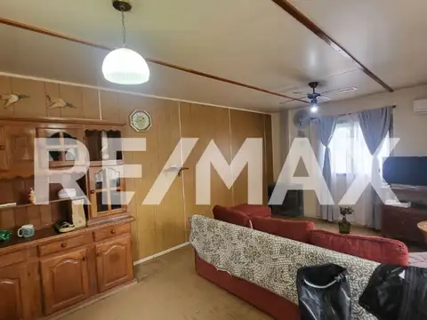 Casa en Venta en Piedra del Aguila, USD 110.000