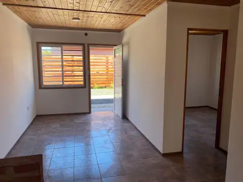 Casa en Alquiler en Matheu, $ 485.000
