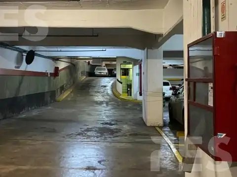 Cochera muy cómoda en venta - San Nicolás CABA