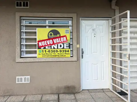 DEPTO 2 AMB AL FRENTE PB CON PATIO