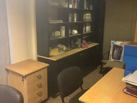 Oficina 3 ambientes con 1 baño