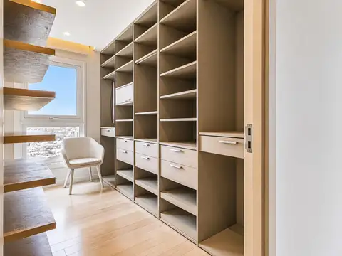 Departamento en Venta de 5 dormitorios