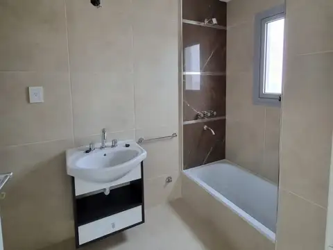 Departamento 4 ambientes con 2 baños