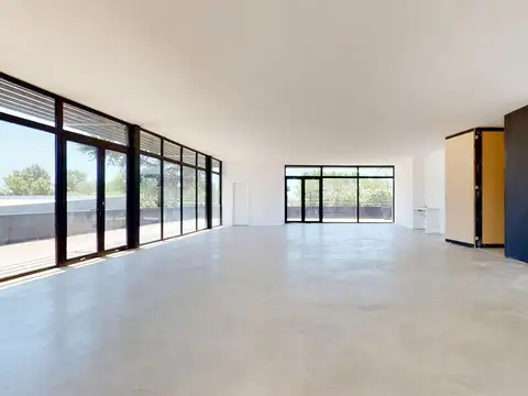 Cno Centenario y 493 - Paseo Gonnet - Oficina 11 - 12