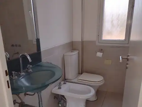 Departamento en Alquiler en Solar Azul, $ 500.000
