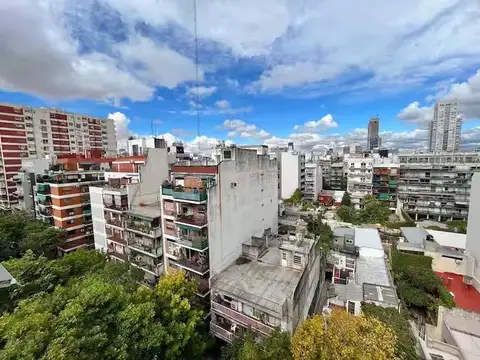 Departamento en venta monoambiente con balcon terraza y cochera en Palermo.