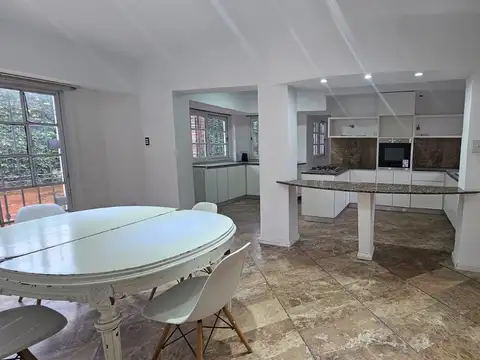 Casa en Venta en El Palomar, USD 550.000
