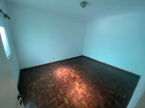 Casa interna única dos dormitorios ubicada en Pavón 5400 saladillo Rosario