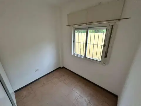 Depto Tipo Casa en Alquiler 25 años