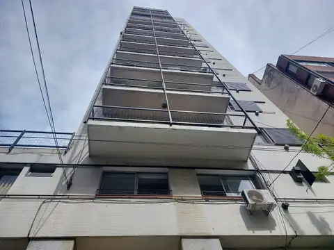 VENTA DEPARTAMENTO 2 AMBIENTES CON 2 PATIOS BELGRANO