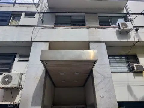 Cuba 2600, Piso 1