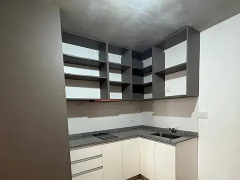 Departamento en Alquiler en Republica De La Sexta, $ 320.000