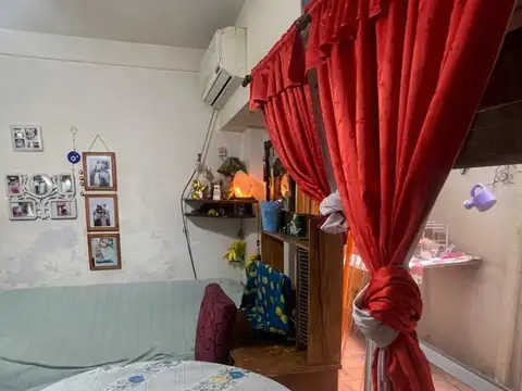 VENTA DEPARTAMENTO 2 AMBIENTES FLORESTA