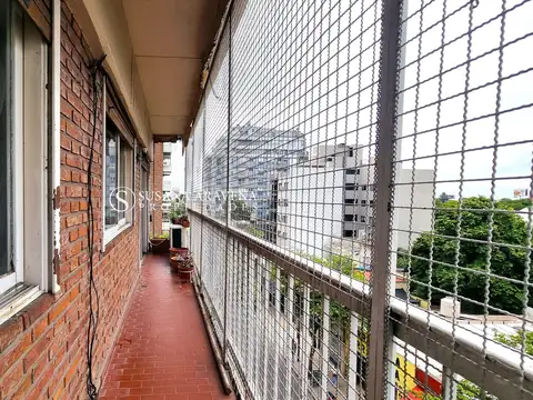 Departamento 5 ambientes con 2 baños