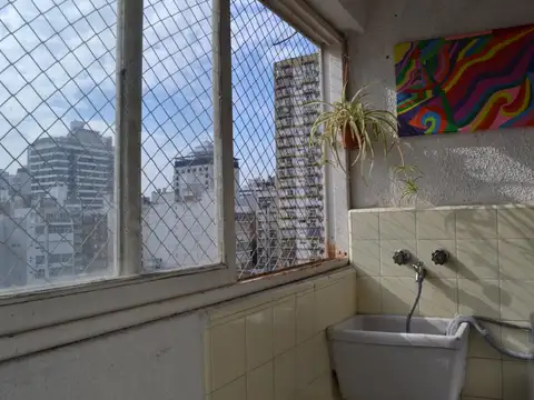 Venta Departamento Centro-Río, 1 dormitorio balcón cocina separada lavadero