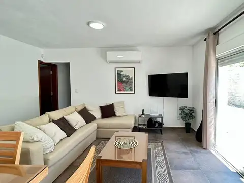 Avenida Antonio Camacho 100