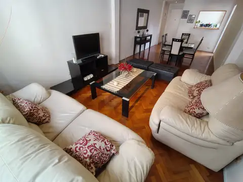Departamento 3 ambientes con 2 baños